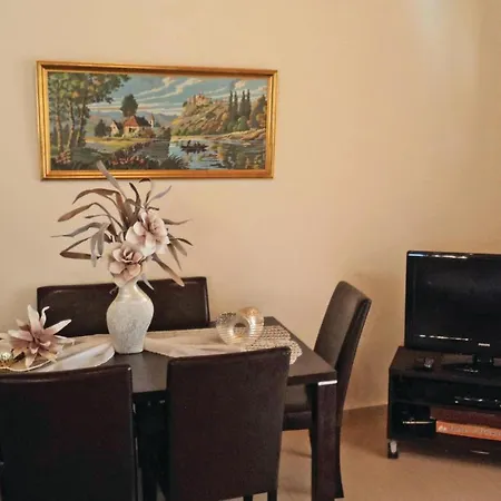 Dom wakacyjny Cozy In Xyropigado With House Sea View *